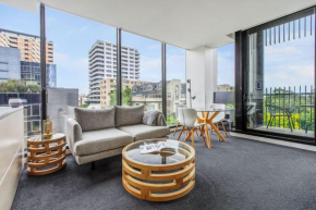 'The SkyNook' Sun-Drenched Shimmer by Albert Park